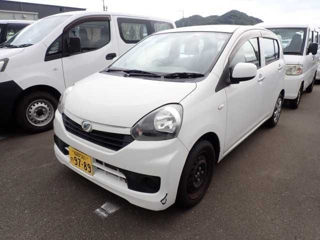 180 Daihatsu Mira e s LA300S 2017 г. (ORIX Fukuoka Nyusatsu)